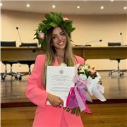 Offro lezioni private a bambini di scuole elementari e medie.